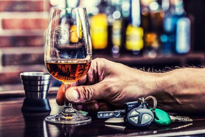 Know About DUI/DWI Law