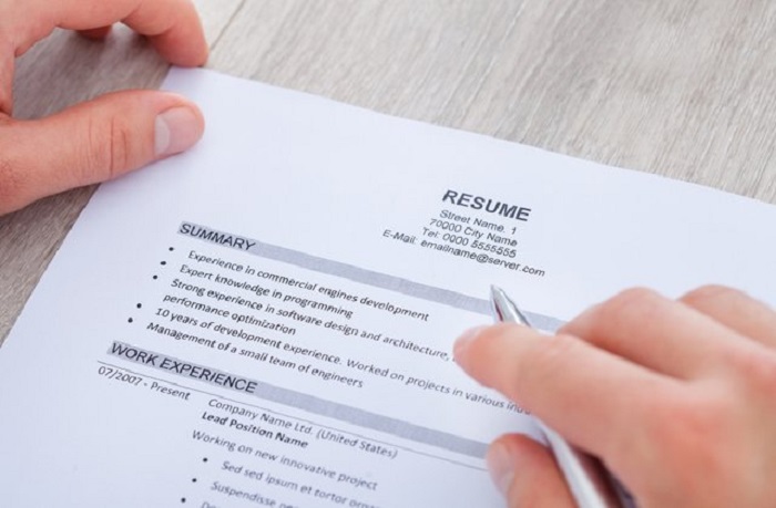 How to Choose the Best Resume Format Suitable to your Needs