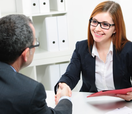 Dental Interview Checklist: Everything Grads Need to Do to Get the Job