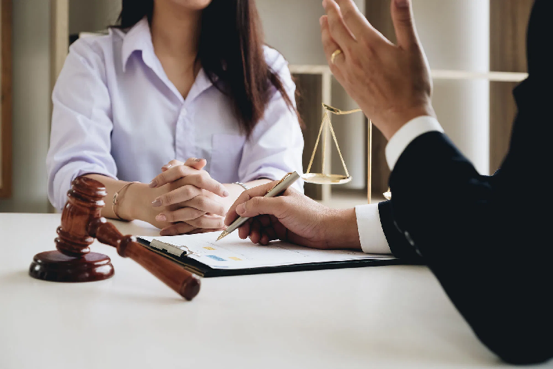 Situations That Require You to Hire an Immigration Lawyer