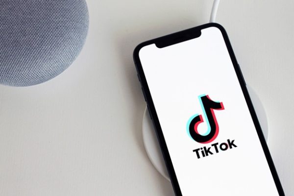 7 Best Sites to Buy TikTok Followers