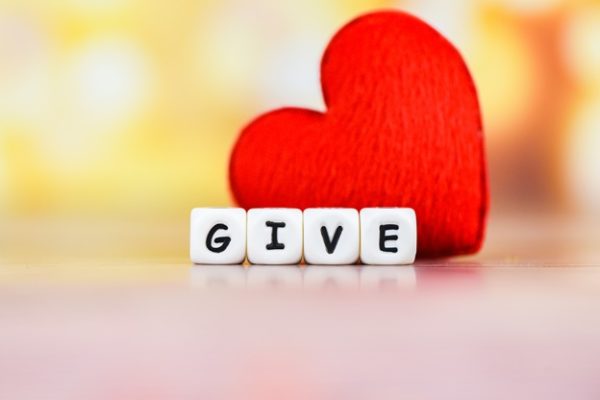 3 Ways to Consider Helping Charitable Organizations in Your Area